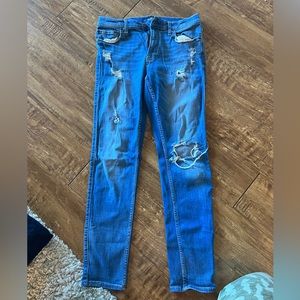 Great condition mens hollister skinny jeans. Size W 33 L 32